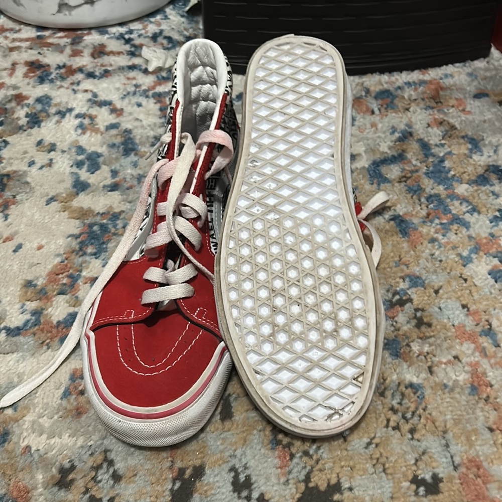 Vans - Picture 3 of 3